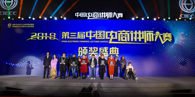 Medium 5702b41616cb2d9d2cf633bc1e8f2975