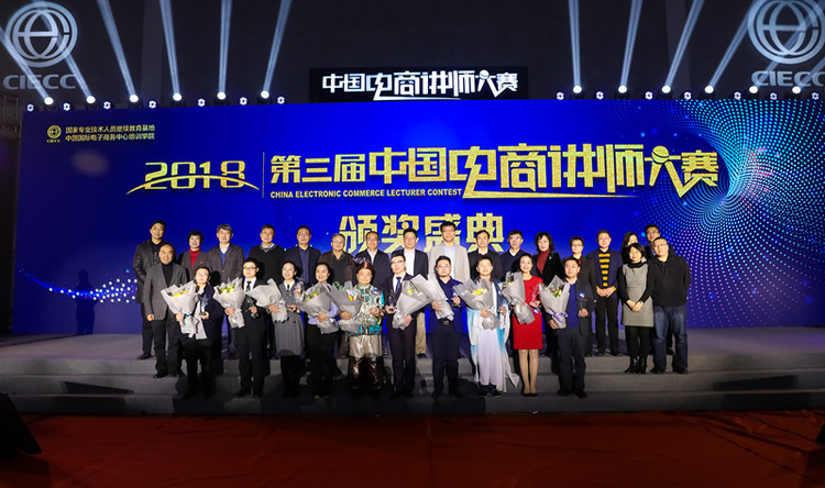 Small 7d8e6494e0e51a9604c607eb9c134349